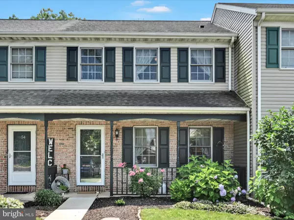 52 BROOKFIELD RD, Lititz, PA 17543