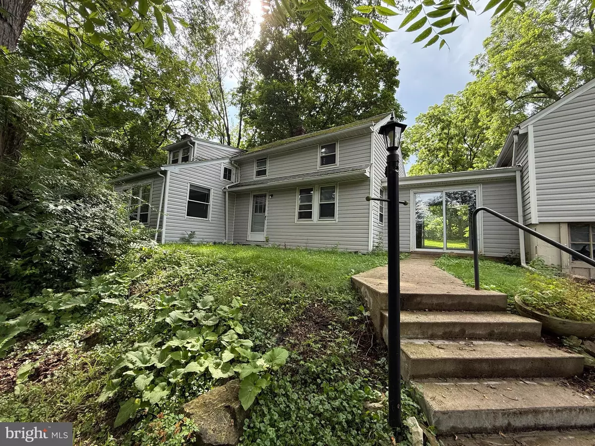 State College, PA 16801,110 GREEN ACRES LN