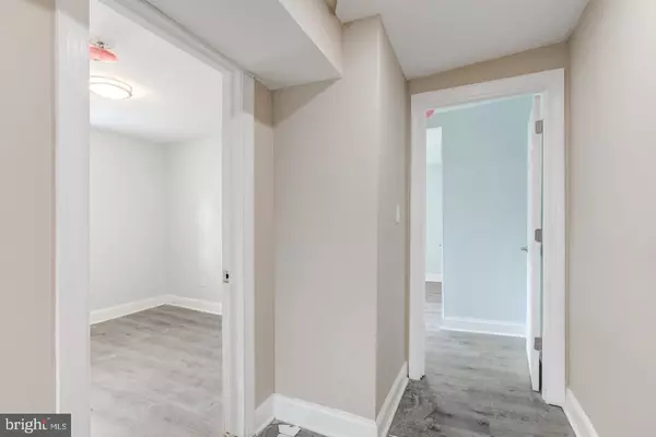 Chester, PA 19013,610 E 9TH ST #2