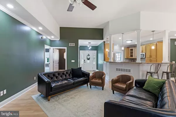 Laurel, DE 19956,33015 FOREST KNOLL DR