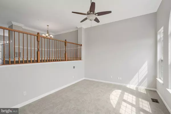 Aldie, VA 20105,42291 ONYX TER