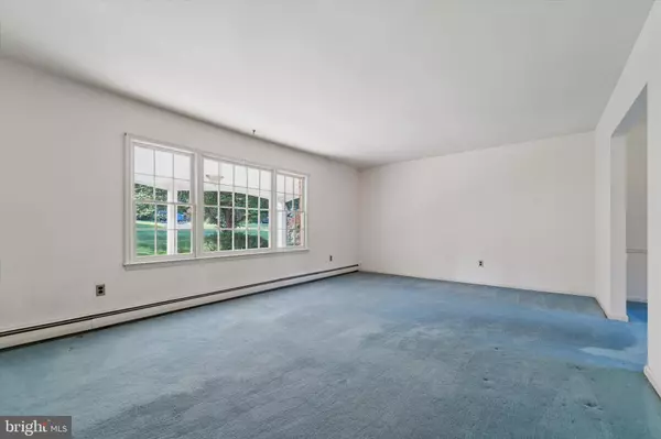 Furlong, PA 18925,3154 CLOVERLY DR