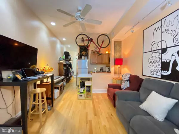 1214 N 5TH ST #1F, Philadelphia, PA 19122