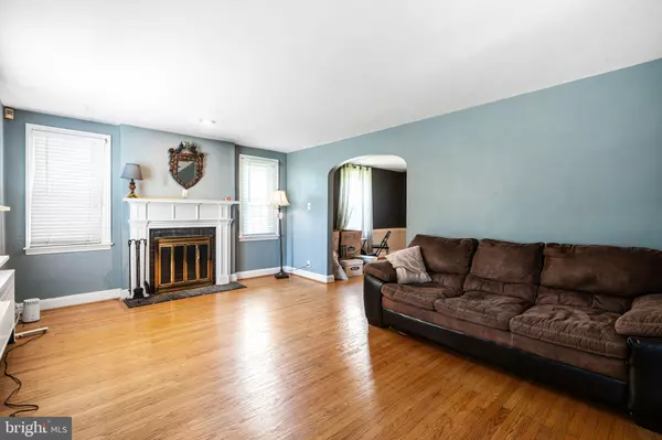 Drexel Hill, PA 19026,5005 SMITHFIELD RD