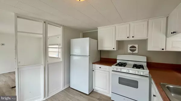 Newfield, NJ 08344,4111 N DELSEA DR #4