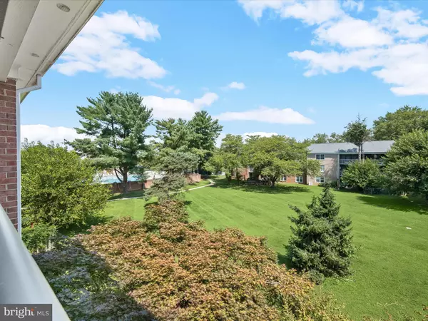 Gaithersburg, MD 20878,784 QUINCE ORCHARD BLVD #784-201