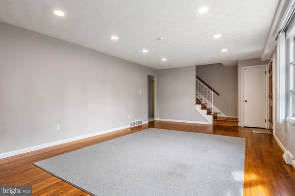 York, PA 17402,385 FOLKSTONE WAY