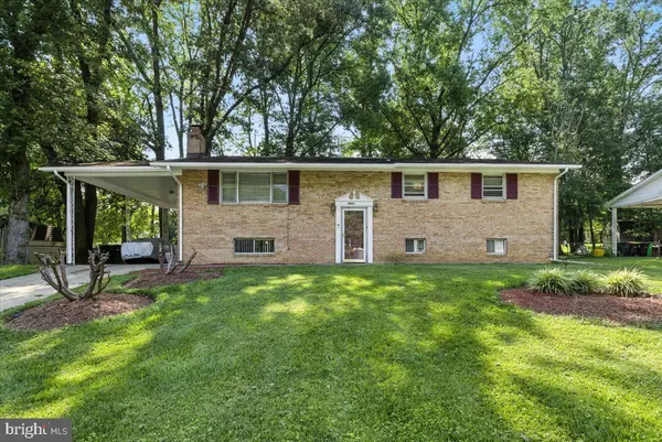 9803 LUKE CT, Upper Marlboro, MD 20772