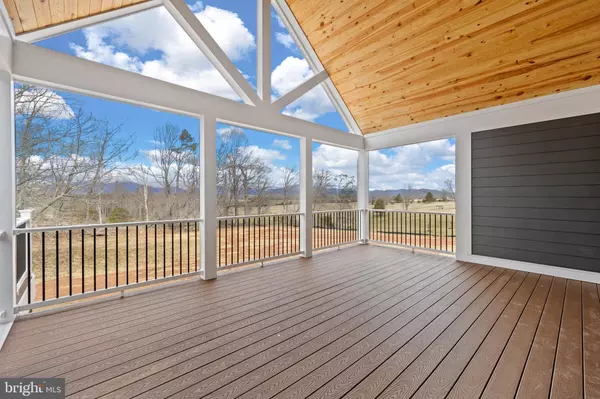 Charlottesville, VA 22911,3769 STONY POINT RD
