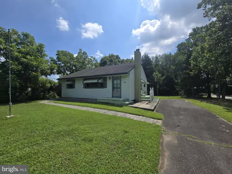 350 GREENTREE RD, Sewell, NJ 08080