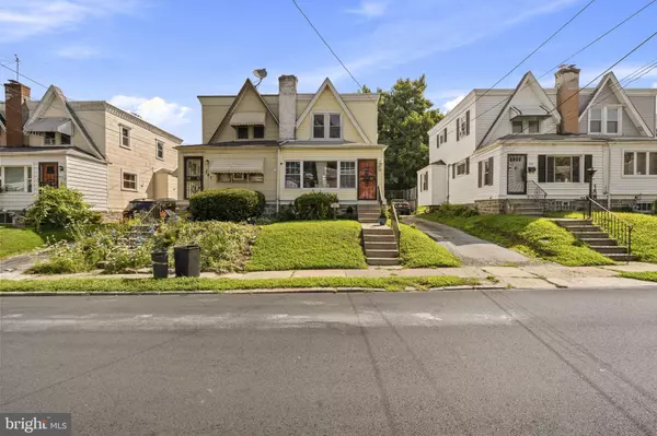 729 YEADON AVE, Lansdowne, PA 19050