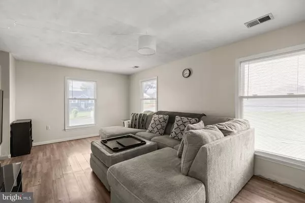 Ranson, WV 25438,141 E PARK AVE