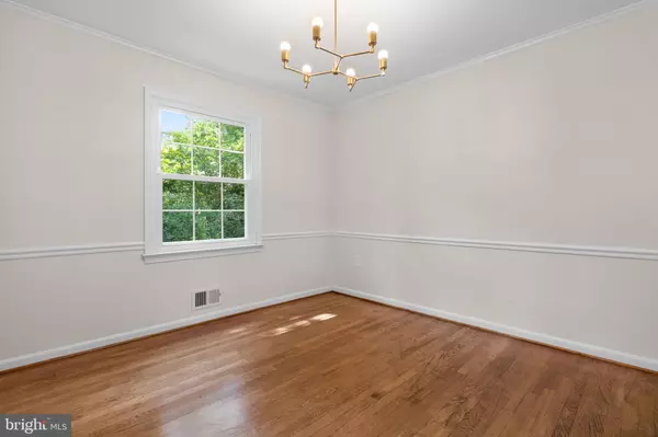 Rockville, MD 20850,814 FORDHAM ST