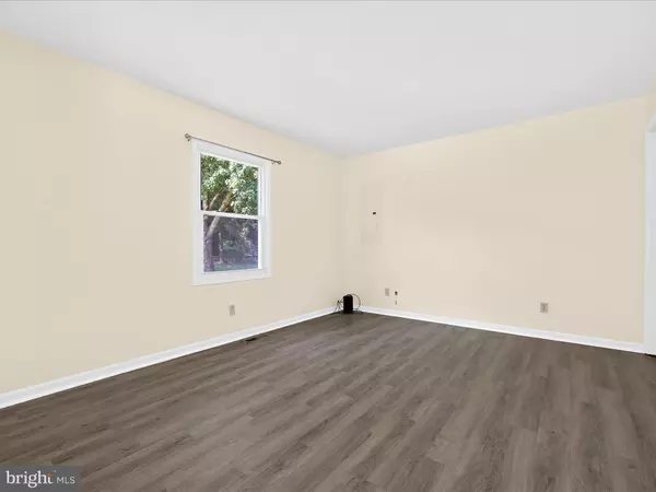 Sudlersville, MD 21668,812 ROE