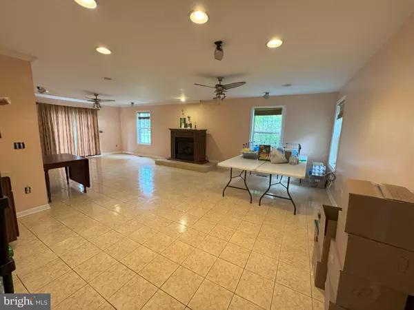 Georgetown, DE 19947,602 E LAUREL STREET EXT