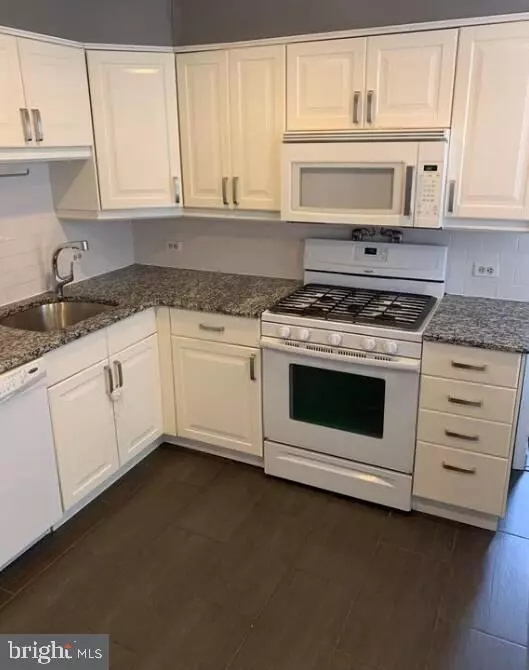 Philadelphia, PA 19128,272 KALOS ST