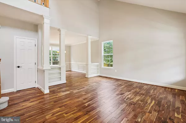 Leesburg, VA 20175,809 MACALISTER DR SE