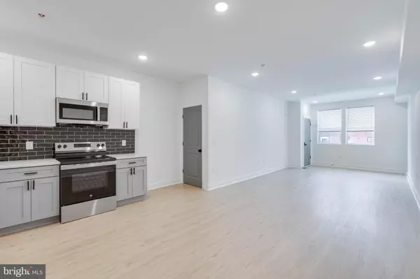 Philadelphia, PA 19133,939 W DAUPHIN ST #1