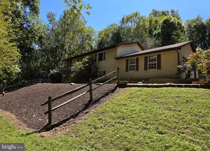 2126 CARROLLTON RD, Westminster, MD 21157