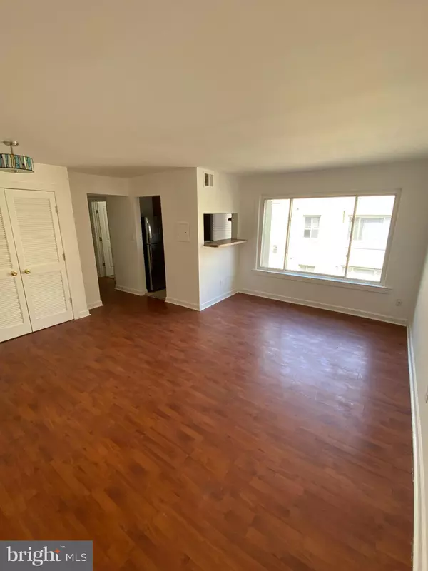 Washington, DC 20032,701 BRANDYWINE ST SE #201