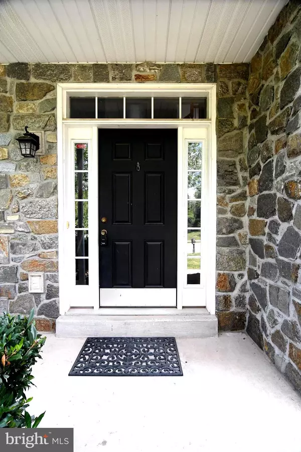 Royersford, PA 19468,33 BORATEN RD