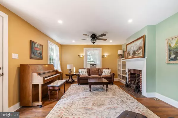 Wynnewood, PA 19096,225 TRENT RD