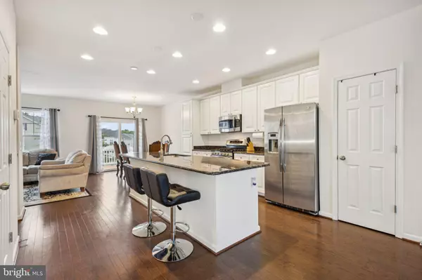 Manassas Park, VA 20111,9027 PHITA LN