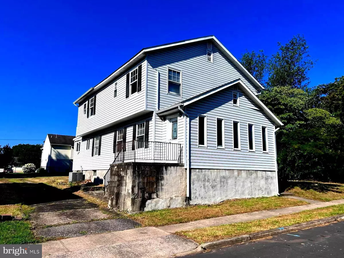 Hamilton, NJ 08610,323 WILFRED AVE