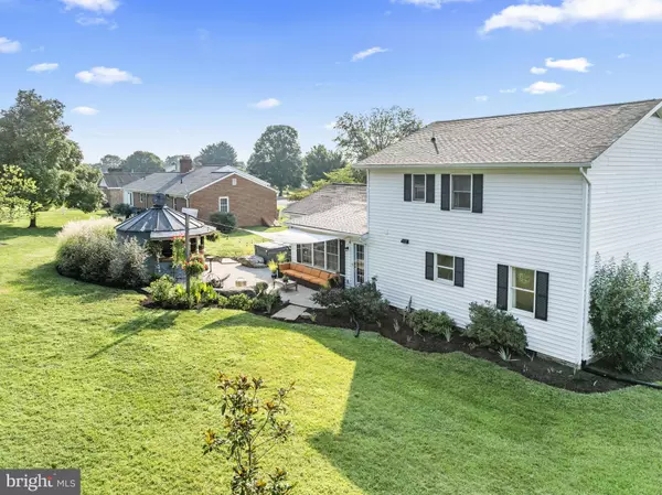 Woodstock, VA 22664,714 JACKSON ST