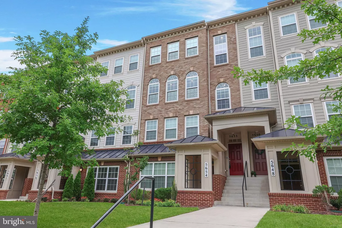Lanham, MD 20706,5652 LANTEEN ST