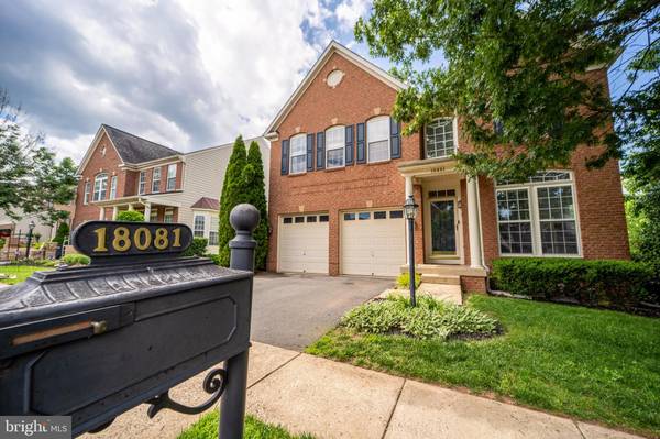 18081 CAMDENHURST DR, Gainesville, VA 20155