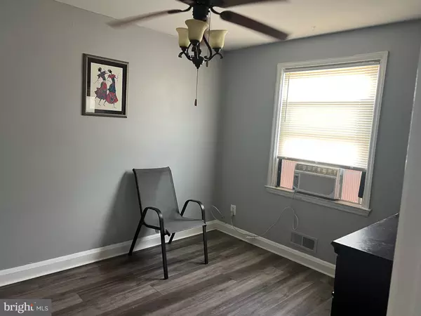 Baltimore, MD 21213,4004 DUDLEY AVE
