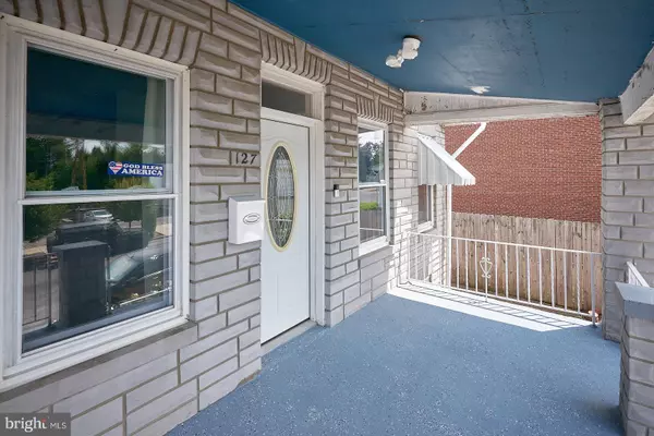 Reading, PA 19611,127 ANGELICA ST