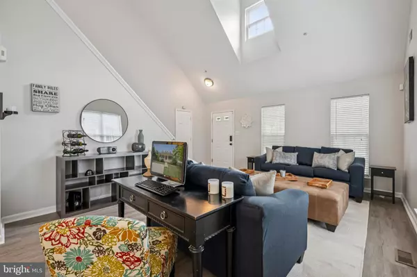 Brentwood, MD 20722,3709 38TH AVE