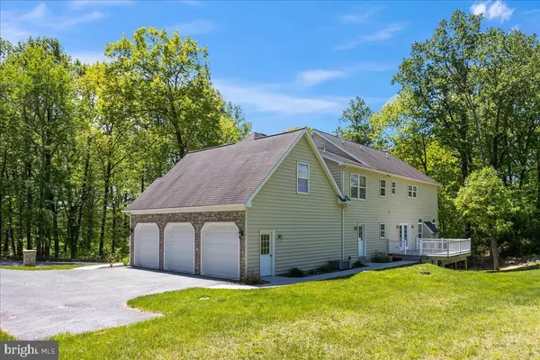 Lebanon, PA 17042,304 IRON VALLEY DR