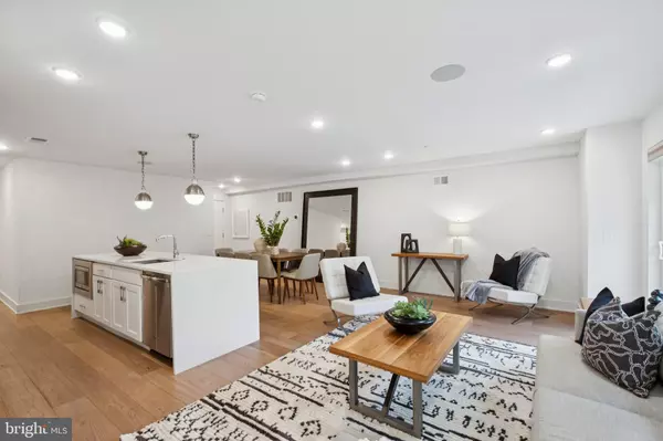 Philadelphia, PA 19130,724 N 19TH ST #1