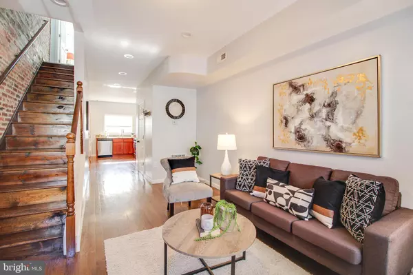 Baltimore, MD 21224,128 N CURLEY ST