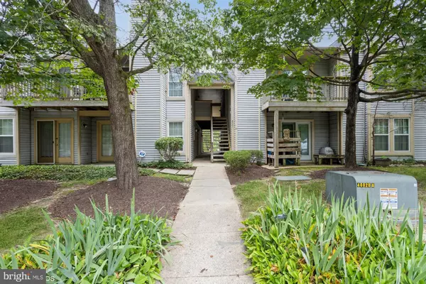5701 ROWANBERRY DR #106, Elkridge, MD 21075