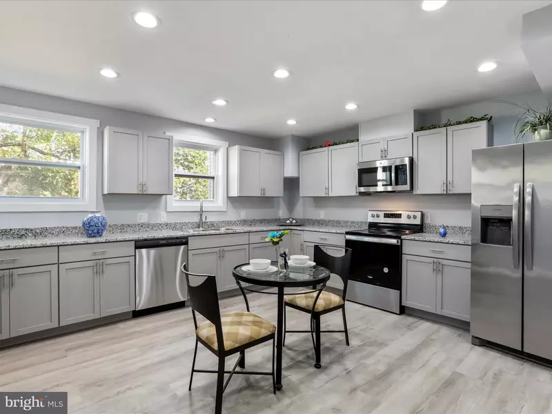 324 W HOWARD ST, Hagerstown, MD 21740