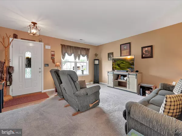 Fredericksburg, PA 17026,5 VISTA DR