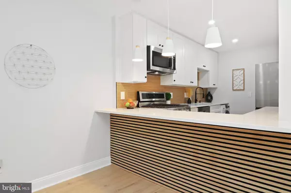 Alexandria, VA 22306,7971 AUDUBON AVE #202