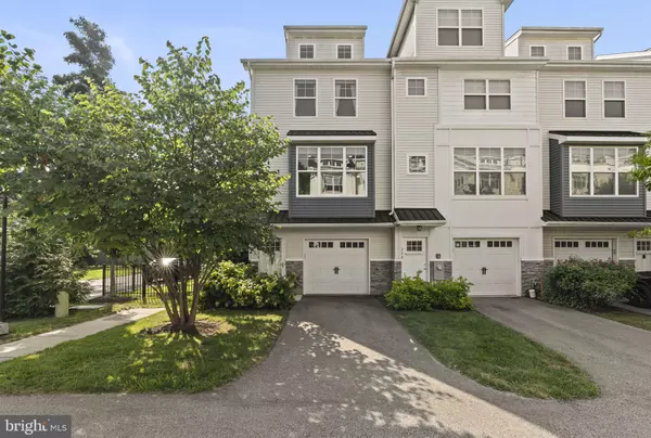 Conshohocken, PA 19428,222 TESSA LN