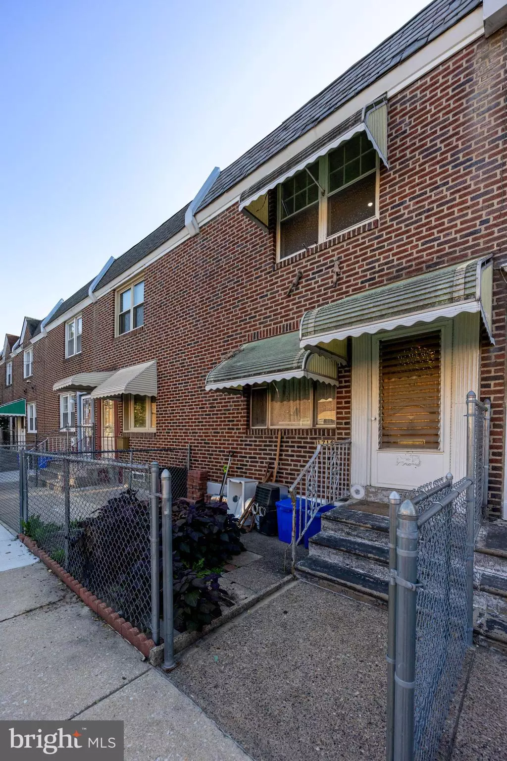 Philadelphia, PA 19145,1716 S NEWKIRK ST