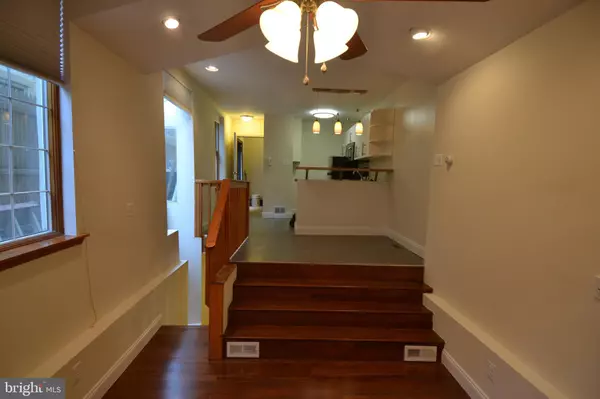 Philadelphia, PA 19102,326 S. 16TH STREET #1R