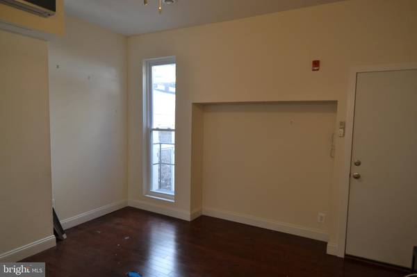 Philadelphia, PA 19103,1819 SPRUCE ST #3F