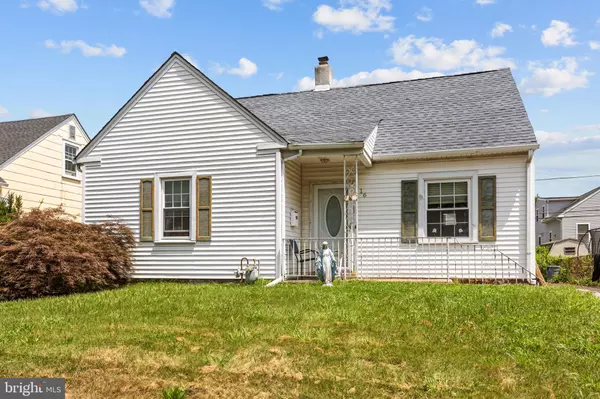 16 JAMES RD, Hatboro, PA 19040