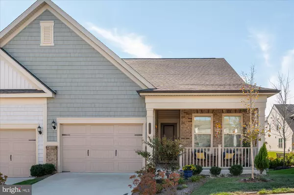 Haymarket, VA 20169,15855 LAVENDER WOODS LN