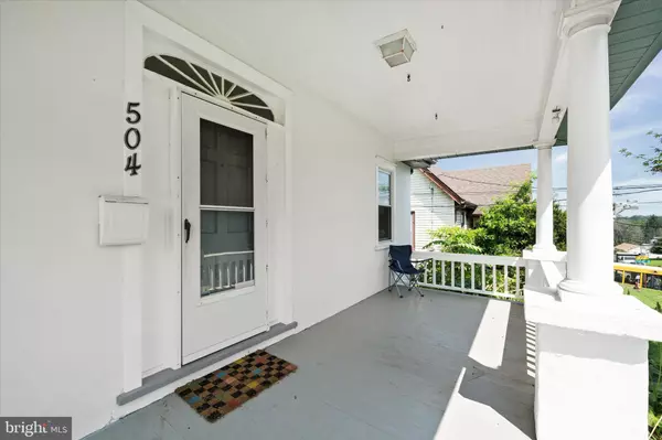 504 PROSPECT AVE, West Grove, PA 19390