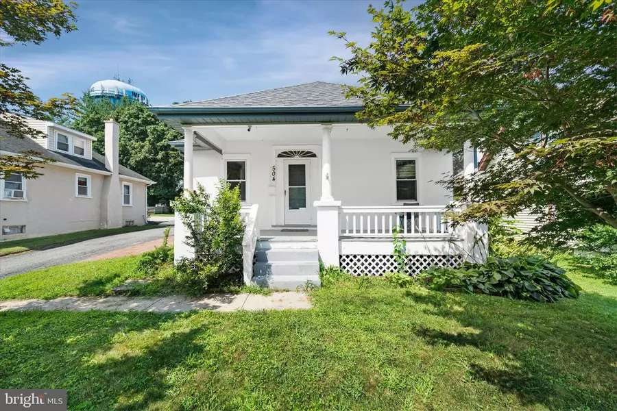 504 PROSPECT AVE, West Grove, PA 19390