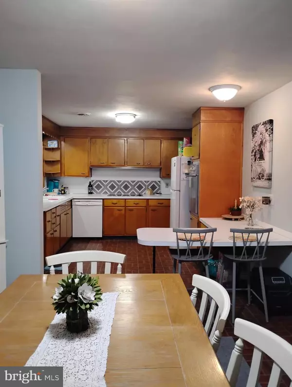 Jonestown, PA 17038,27 E HILL ST